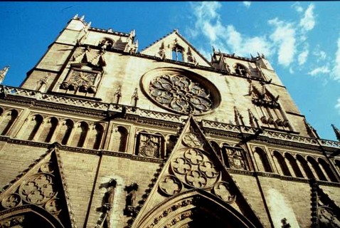 :fr-po:quarta:cathedrale-saint-jean.jpg